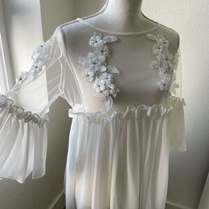 Elegant Sheer White Floral Tunic - Size M/L